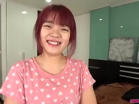 Petite Thai girl services Japan sex tourist